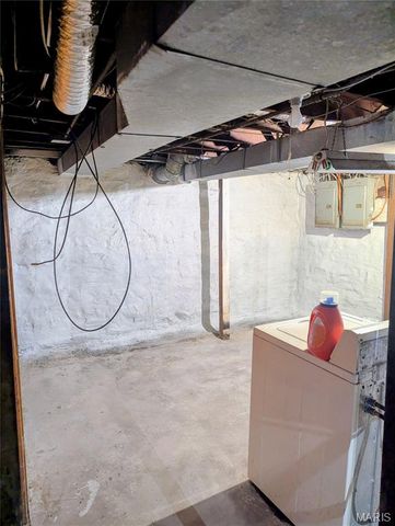 2039 Maury Avenue, St Louis, MO 63110