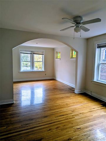 2039 Maury Avenue, St Louis, MO 63110