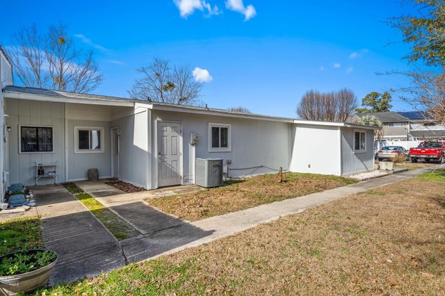 1361 Turkey Ridge Rd Apt A, Surfside Beach, SC 29575