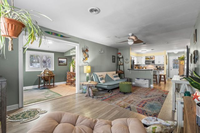 1361 Turkey Ridge Rd Apt A, Surfside Beach, SC 29575