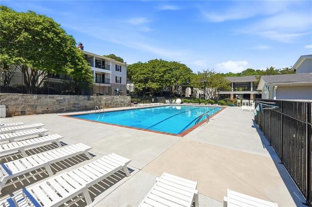 1150 Collier Road NW 4C, Atlanta, GA 30318