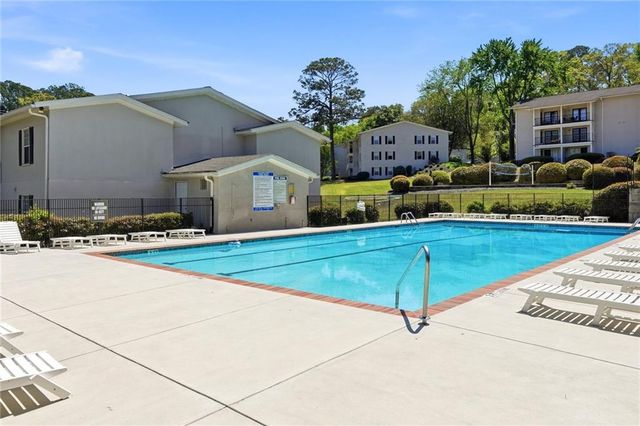 1150 Collier Road NW 4C, Atlanta, GA 30318