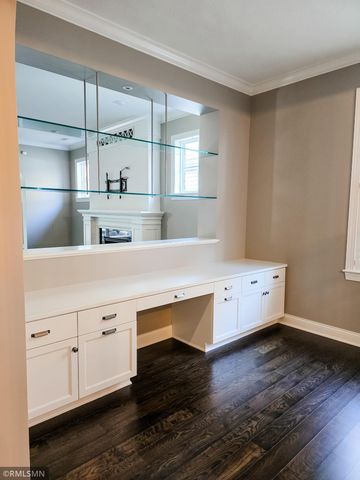 5014 Dale Ridge Road, Woodbury, MN 55129