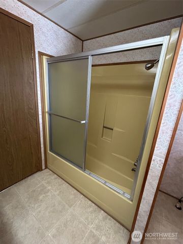 43401 Challenger Road, Concrete, WA 98237