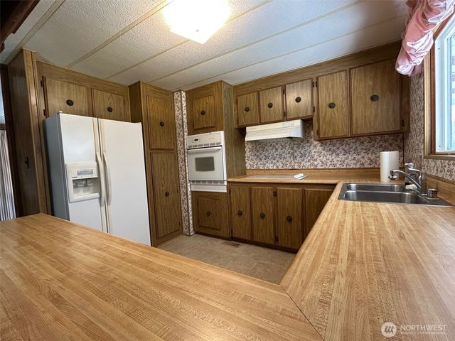 43401 Challenger Road, Concrete, WA 98237