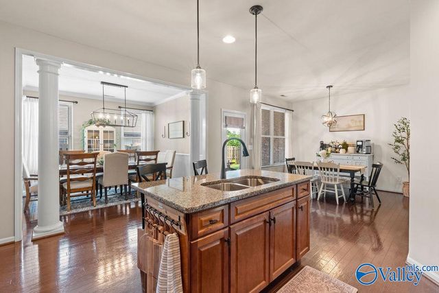 2905 Old Barn Circle, Owens Cross Roads, AL 35763
