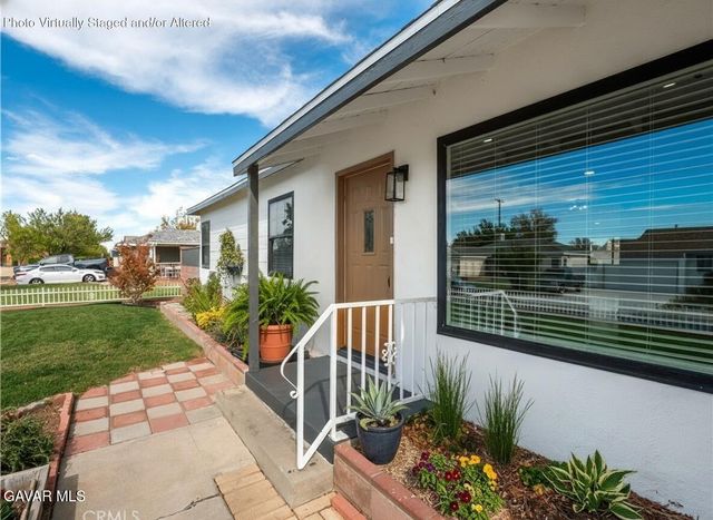 44140 W Lightwood Avenue, Lancaster, CA 93534