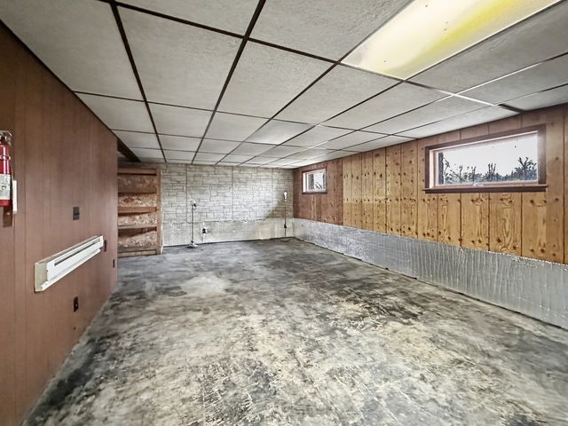 100 South Street, Woodland, IL 60974