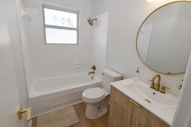 5924 Henry Mouring Road, Dothan, AL 36305