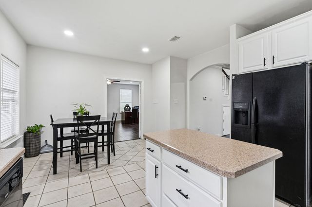 2026 Klondike Street, Grand Prairie, TX 75050