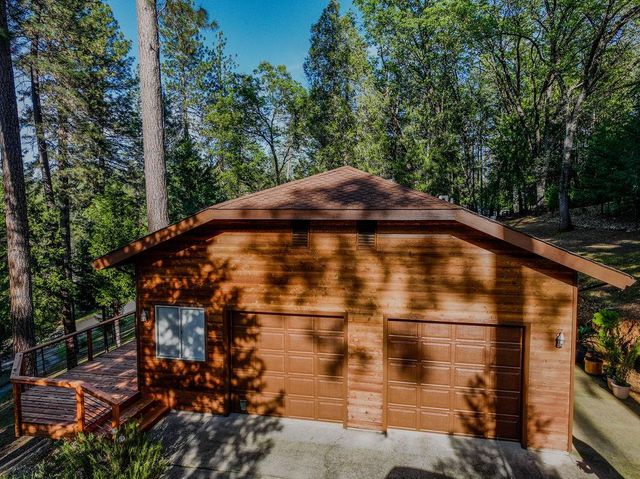 20550 Bellwood Ct, Foresthill, CA 95631