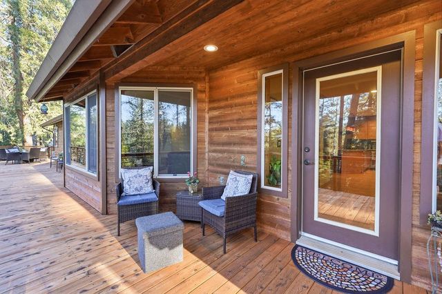 20550 Bellwood Ct, Foresthill, CA 95631