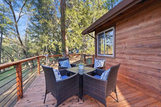 20550 Bellwood Ct, Foresthill, CA 95631