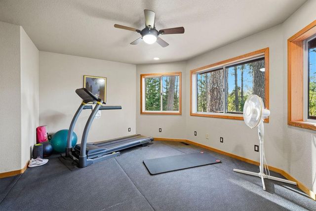 20550 Bellwood Ct, Foresthill, CA 95631