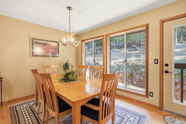 20550 Bellwood Ct, Foresthill, CA 95631