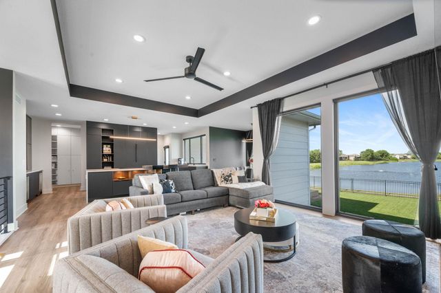 4411 N Sunny Lane, Wichita, KS 67205