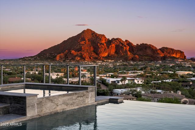 6800 N 39TH Place, Paradise Valley, AZ 85253