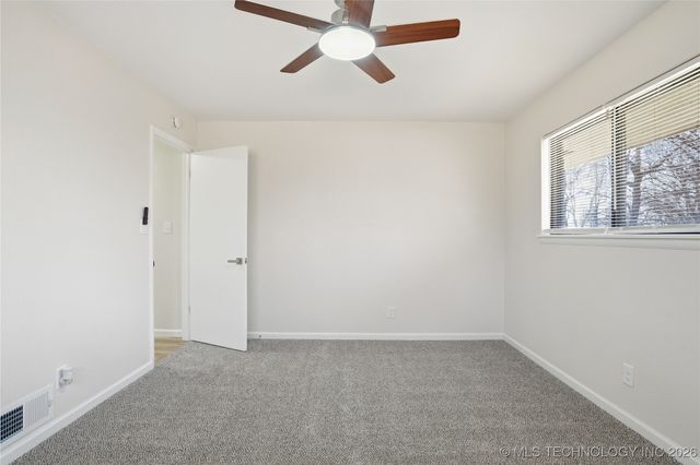 32868 E 171st Street S, Coweta, OK 74429