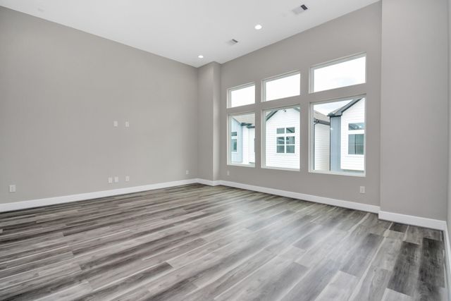 2903 Sherwood Green Lane, Houston, TX 77092