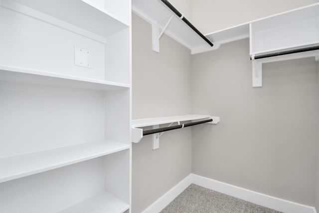 2903 Sherwood Green Lane, Houston, TX 77092