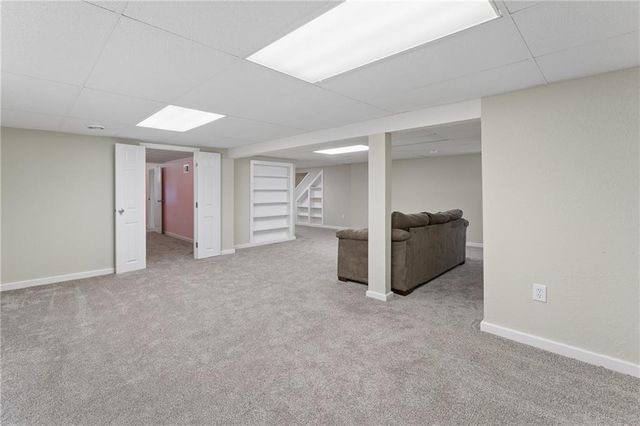 5801 Floyd Street, Overland Park, KS 66202