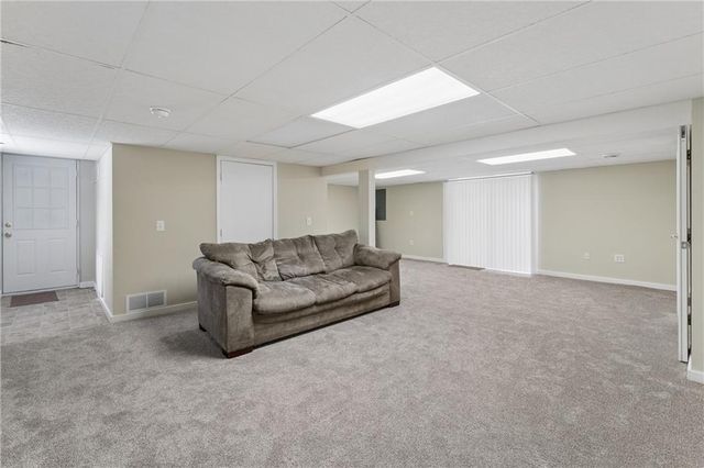 5801 Floyd Street, Overland Park, KS 66202