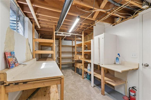 5801 Floyd Street, Overland Park, KS 66202