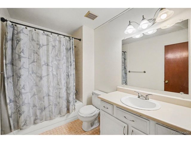 11560 Community Center Dr 76, Northglenn, CO 80233