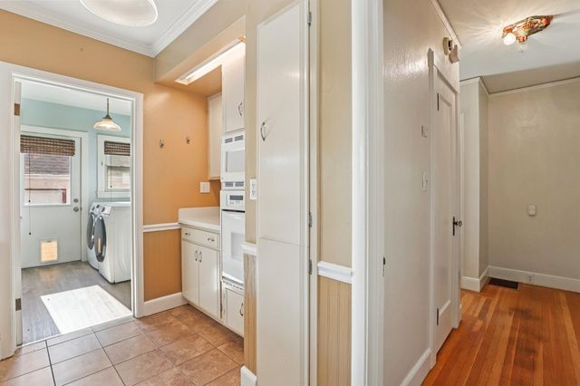 2200 2nd Ave, Sacramento, CA 95818