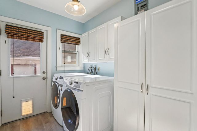 2200 2nd Ave, Sacramento, CA 95818