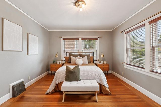 2200 2nd Ave, Sacramento, CA 95818