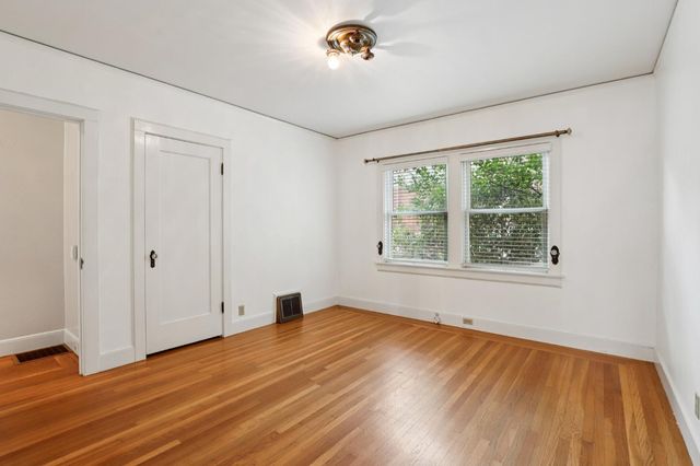 2200 2nd Ave, Sacramento, CA 95818