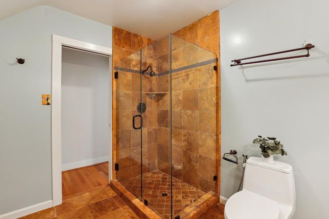 2200 2nd Ave, Sacramento, CA 95818