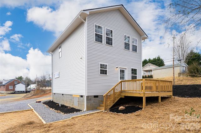 622 N Main Street, Canton, NC 28716