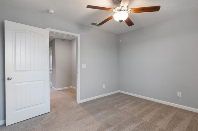 1011 Tradition Trl, Murfreesboro, TN 37130