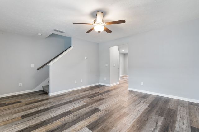 1011 Tradition Trl, Murfreesboro, TN 37130