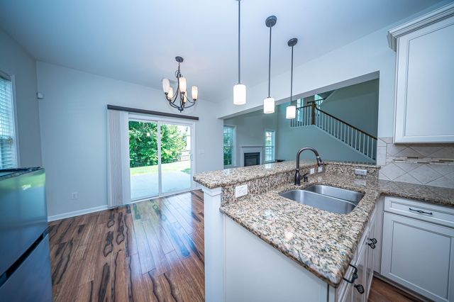 8485 Middle River Way, North Charleston, SC 29420