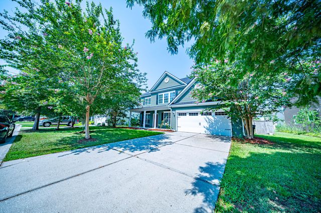8485 Middle River Way, North Charleston, SC 29420