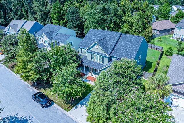 8485 Middle River Way, North Charleston, SC 29420