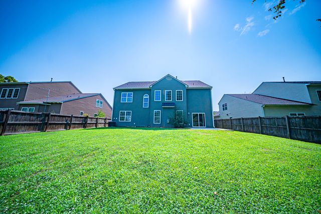 8485 Middle River Way, North Charleston, SC 29420