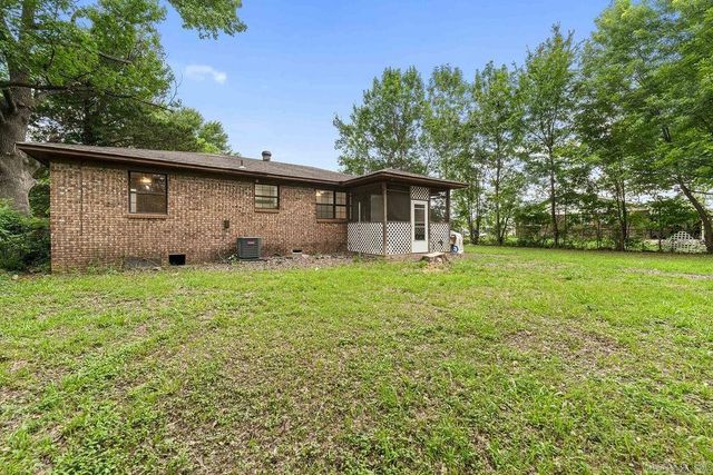 724 2Nd Ave, Conway, AR 72032