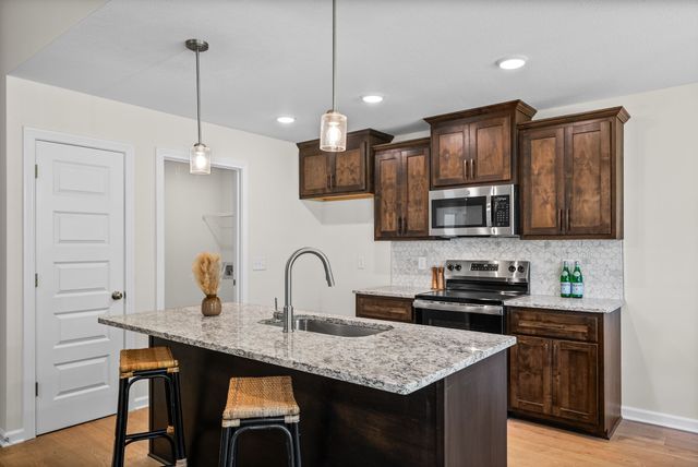 608 Liberty Park, Clarksville, TN 37042