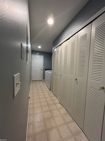 52028 Naugatuck Drive, Macomb Twp, MI 48042