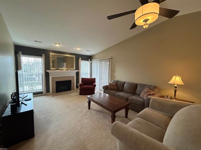 52028 Naugatuck Drive, Macomb Twp, MI 48042