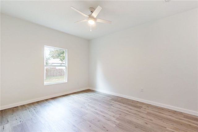 8675 101st Court, Vero Beach, FL 32967