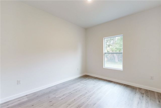 8675 101st Court, Vero Beach, FL 32967