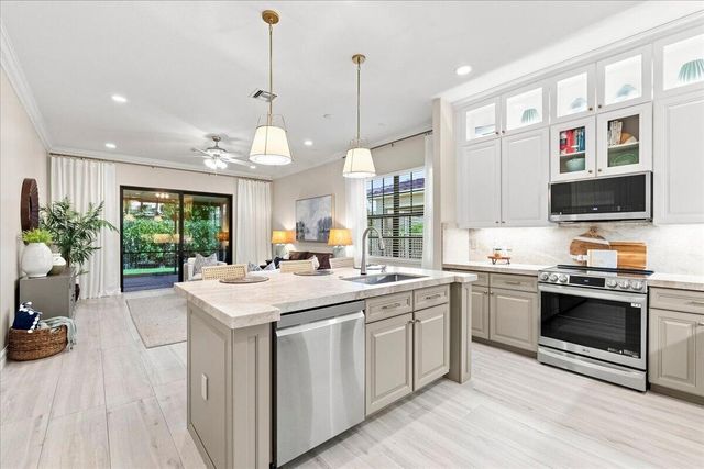 7336 NW 112th Way, Parkland, FL 33076