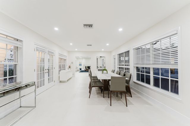3199 NE 6th Drive, Boca Raton, FL 33431
