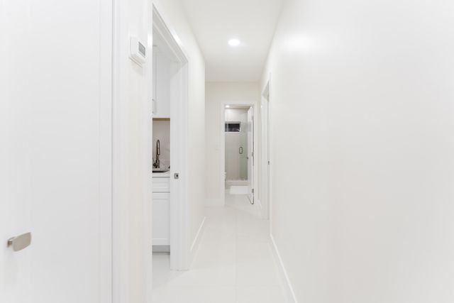 3199 NE 6th Drive, Boca Raton, FL 33431