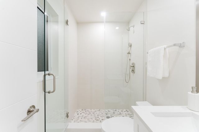 3199 NE 6th Drive, Boca Raton, FL 33431
